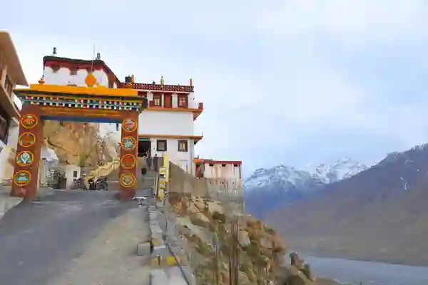 cab-for-sarahan-tabo-kaza-kalpa-narkanda-6-night-7-days-tour-package