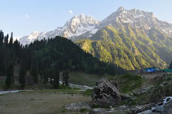 cab-for-jammu-srinagar-gulmarg-pahalgam-jammu-4-night-5-days-tour-package